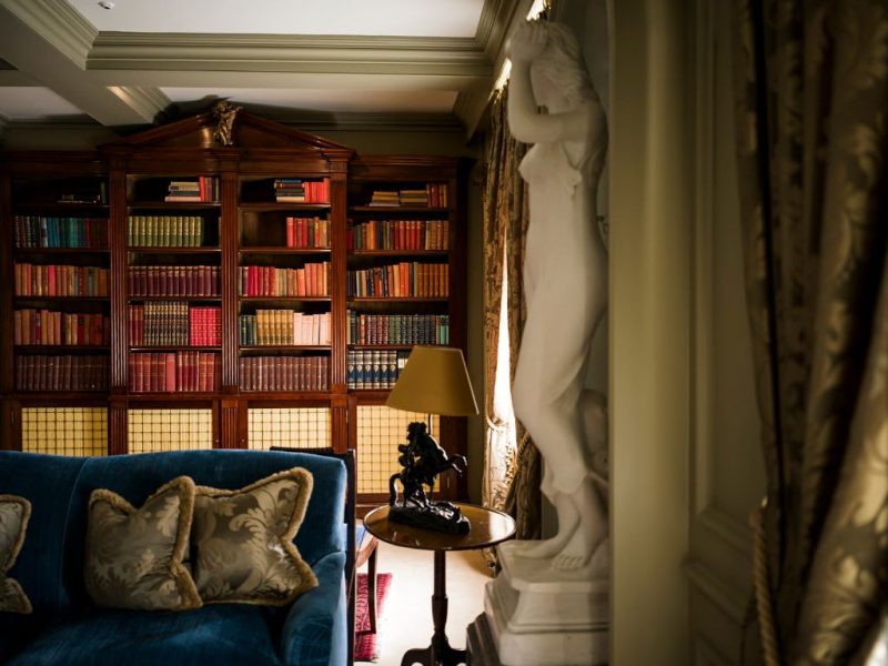 Earl of Bolingbroke Suite Sitting Room